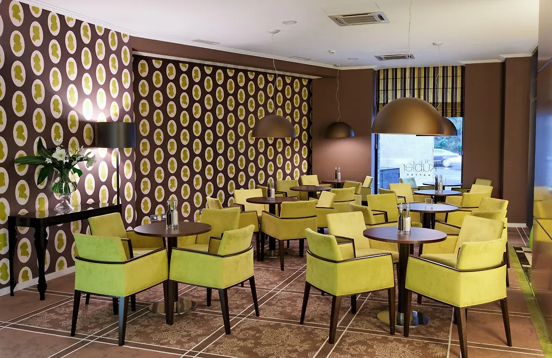 Capital Plaza Hotel-1